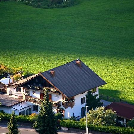 Haus Tirolerland Hotel Оец Екстериор снимка