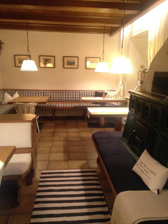 Haus Tirolerland Hotel Оец Екстериор снимка