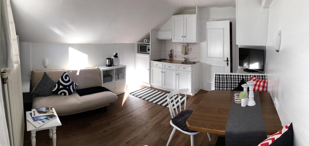 Haus Tirolerland Hotel Оец Екстериор снимка