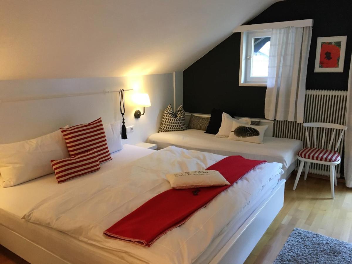 Haus Tirolerland Hotel Оец Стая снимка